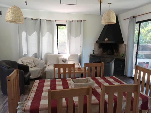 Casa muy luminosa , 2 d in ซานตาโมนิกา