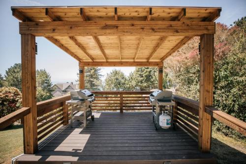 View Crest Lodge 4