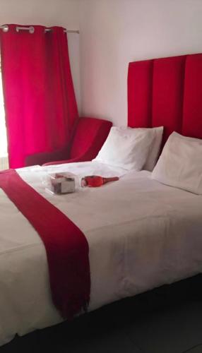 4 twin beds
