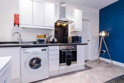 Charming Apartments - Rocky Ln Chambers Flat 2, Liverpool (fotografie 9)