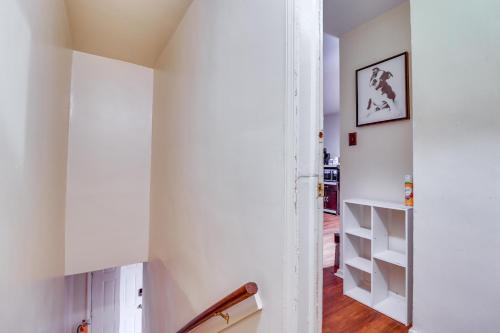 Cozy Easton Condo Near Historic Downtown in Easton (PA)