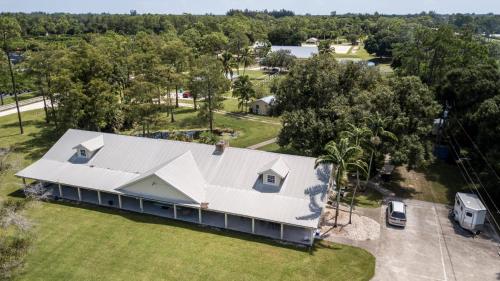 Lakeside main Level Appt in Loxahatchee, USA