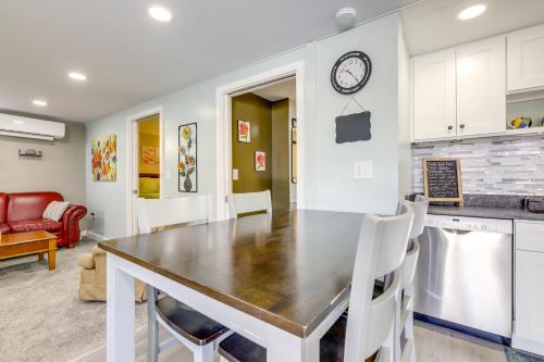 Close to Colleges Worcester Apt with Lake Access! in Worcester