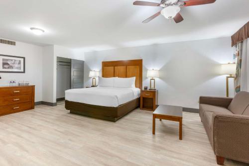 Best Western Plus El Paso Airport Hotel and Conference Center (Best Western Plus El Paso Airport Hotel & Conference Center) in El Paso Airport