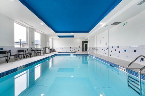 Pezsgőfürdő, Best Western Premier Route 97 Vernon in Vernon