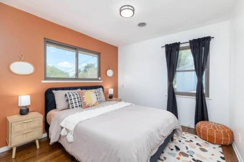 Modern Oasis in San Antonio w/h Amenities and Pool in San Antonio, USA