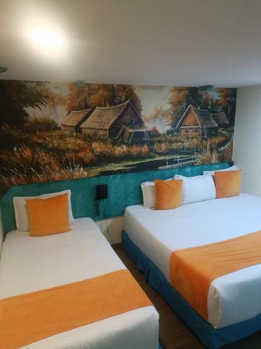Standard Family Room image 10