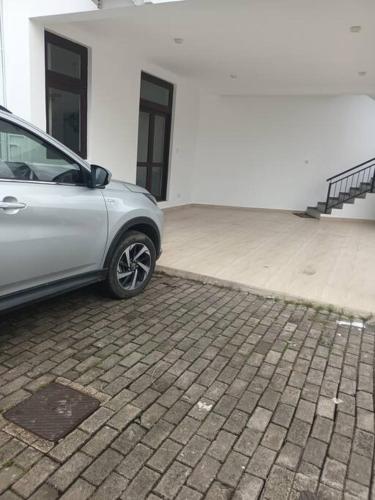 Comfortable Stay in Colombo in Wellampitiya