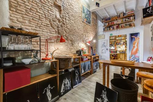 Trevi Art Suite - image 6