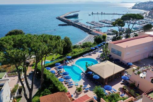 Hotel Terme Cristallo Palace & Beach - Ischia