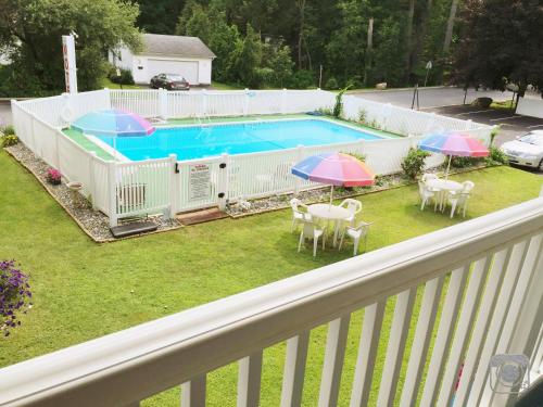 乔治湖丽都汽车旅馆