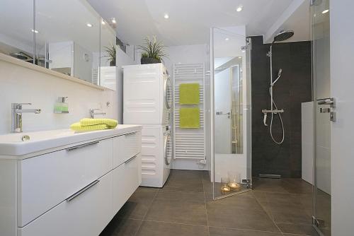 TRAUM FeWo Strandliebe mit Meerblick, 3 Schlafzimmer, 2 Bäder