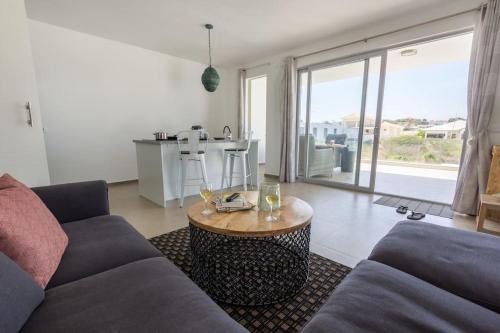 Goudhaen Luxury Private apartments Jan Thiel Beach