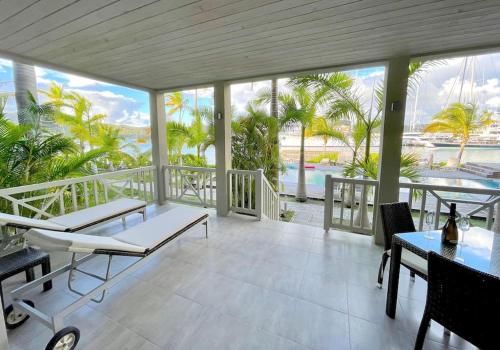 Stunning Waterfront Suite, Antigua English Harbour