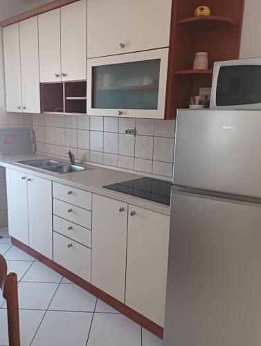 Apartmani Ana Vir - image 4