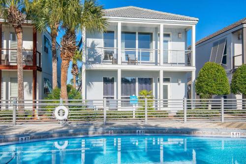 Destiny Beach Villas #11A&B- Beach Oasis
