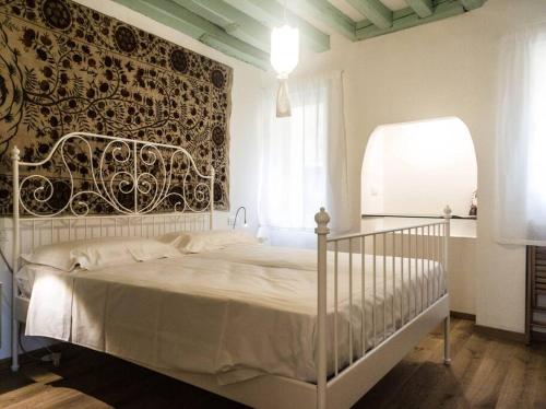 Aponalview apartment 027042-LOC-12481