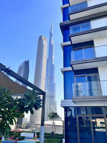 Allsopp & Allsopp - 2-Bedroom Apartment in Burj Crown Downtown - image 9