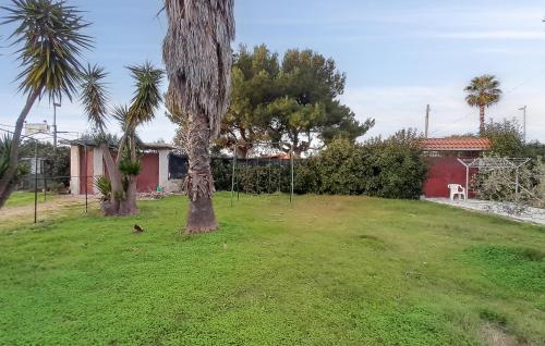 2 Bedroom Lovely Home In Brindisi