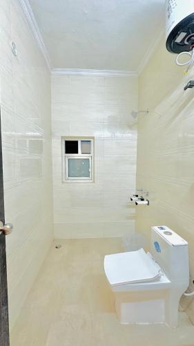 Hotel Relax In - Noida Sector 18