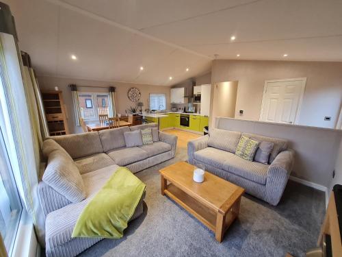 Sherwood 33