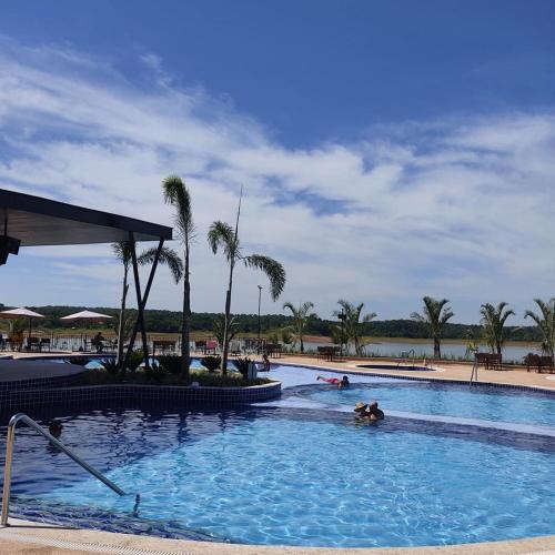 Swimming pool, Prive Praias do Lago - OFICIAL in Parque Termas de Caldas