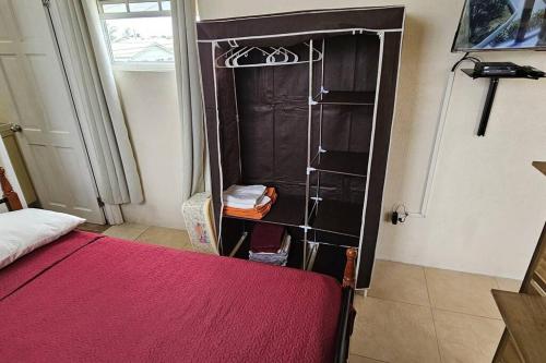 Seclusion Studio Apartment. in Hampton