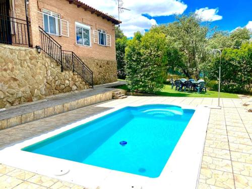 Villa preciosa con hermosas vistas. gîte à louer Nombela