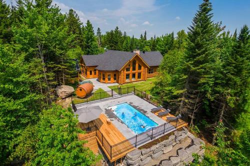Chalet White Rabbit au Lac Fiddler in 米勒伊斯勒斯(QC)