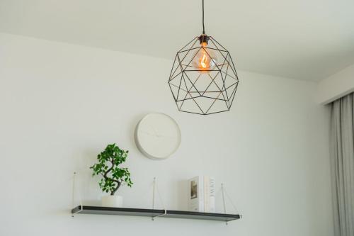 Elite Escape Holiday Home - 1 BHK Getaway with Dubai Mall Access - 1510 - image 13