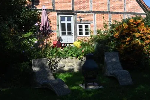 Mecklenbü mit Teich, Kamin, Sauna und Hotpott in Dargun, Deutschland