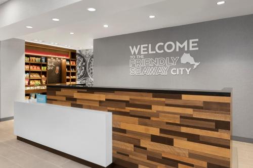 . Hampton Inn By Hilton Cornwall