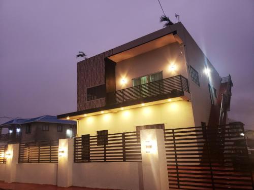 Tampilan eksterior, Malik SuitesGY in West Bank Demerara