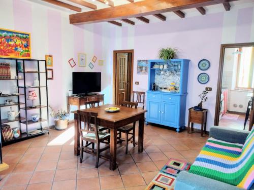 Sleeps 5