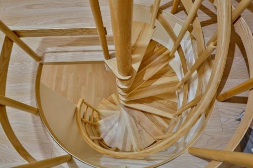 Dom na Zapotoczu. Góralski dom na wyłączność na szczycie skały. Dom na Zapotoczu. Góralski dom na wyłączność na szczycie skały.