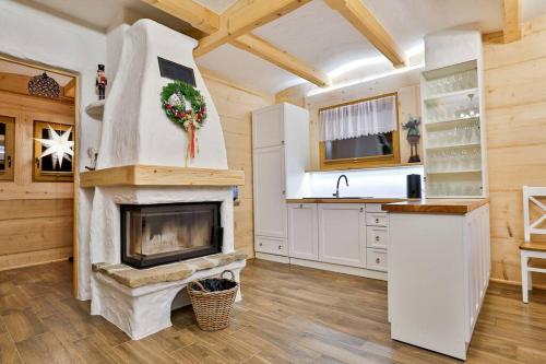 Dom na Zapotoczu. Góralski dom na wyłączność na szczycie skały. Dom na Zapotoczu. Góralski dom na wyłączność na szczycie skały.