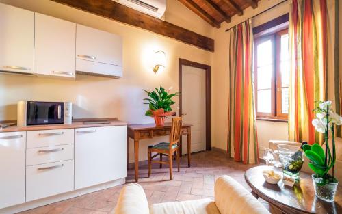 Зручності, ALBERGO FALTERONA in Стыа