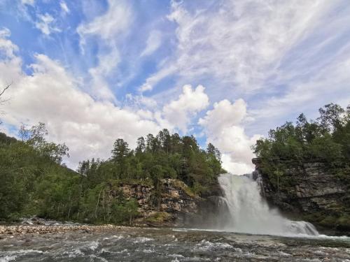 Tommy and Ailins cabin Tommy and Ailins cabin