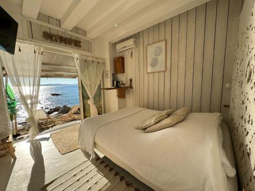 lou cabanou Room Type - Studio Apartment with Sea View
