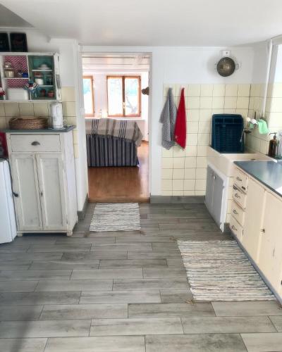 kuhinja, LaTerestone in Val-De-Travers