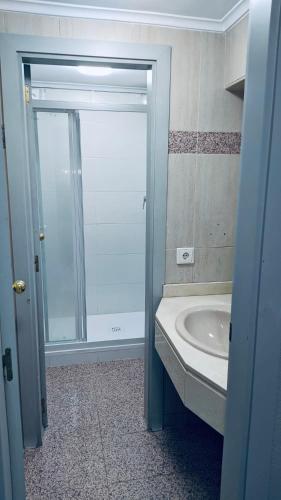 Hostel 165, Madrid (photo 11)