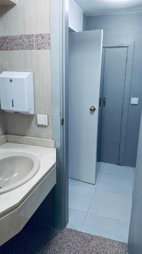 Hostel 165, Madrid (photo 10)