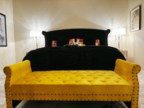 Fragrant Finnish Sauna & Cozy Pool with French 3br, Las Vegas (photo 7)