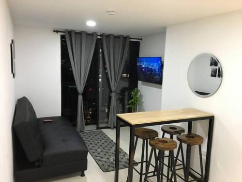 Apt Gran vista, agua caliente, parqueadero Privado