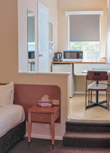 مطبخ, موتيل بلو ماوينتينز هيرتيدج (Blue Mountains Heritage Motel) in Katoomba