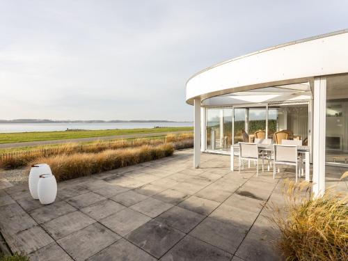 Beautiful, luxurious villa on the Veerse Meer Beautiful, luxurious villa on the Veerse Meer