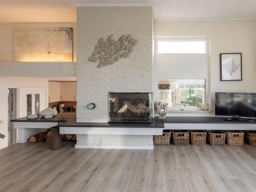 Beautiful, luxurious villa on the Veerse Meer Beautiful, luxurious villa on the Veerse Meer