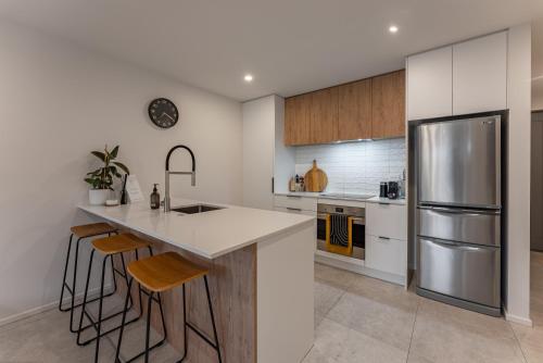 Stadium Edge, Walk to Te Kaha Free Parking