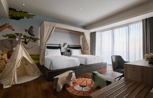 room detail thumbnail 1