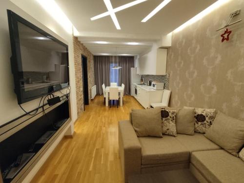 Evdo Apartments B1 Comfy House - Gudauri